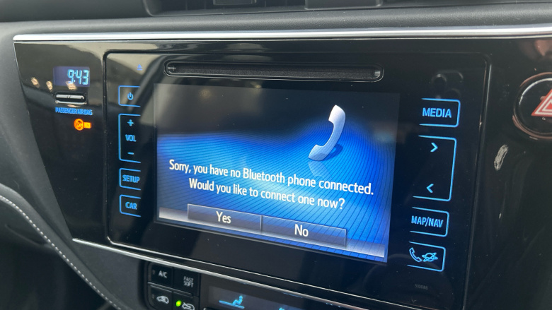 Toyota Auris 1.8 Hybrid Design TSS 5dr CVT [Nav] Hybrid Estate